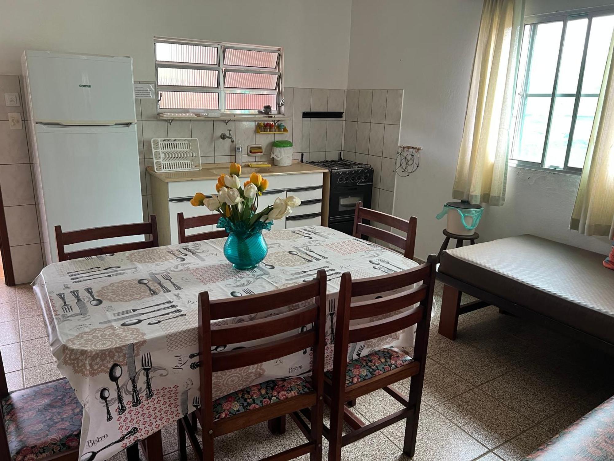 Aptos Familia Com Ar Condicionado Ubatuba Praia Pereque Acu Buitenkant foto